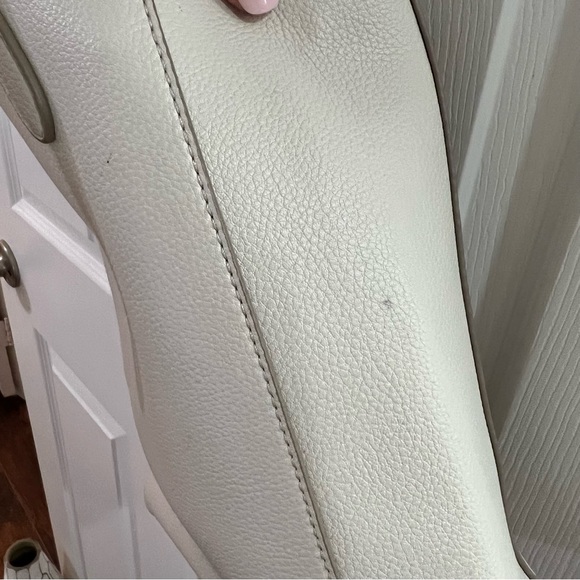 Banana Republic Cross Body with Zip Closure & Handles - Picture 10 of 14